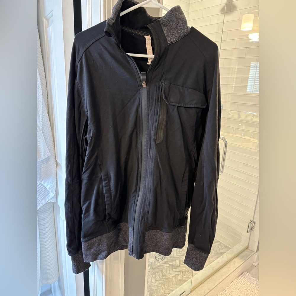 Lululemon Men’s Lightweight Jacket